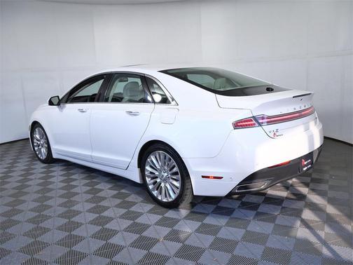 2013 Lincoln MKZ Base