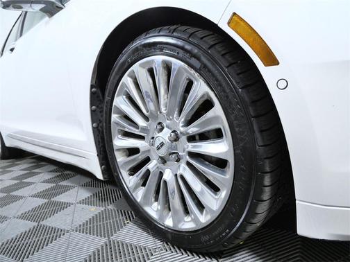 2013 Lincoln MKZ Base