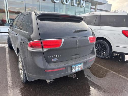 2013 Lincoln MKX Base