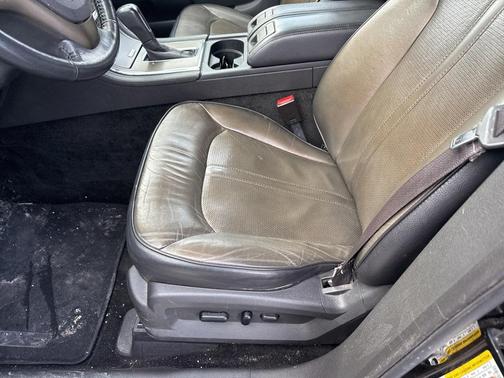 2013 Lincoln MKX Base