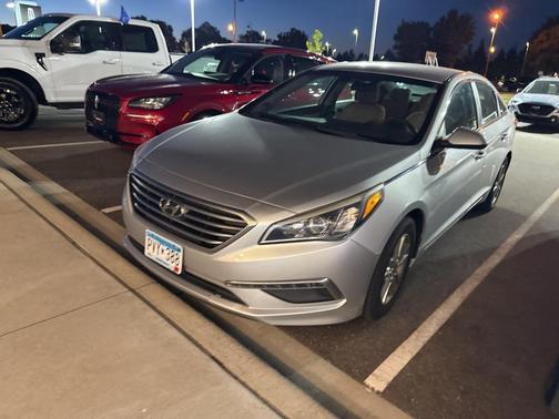 2015 Hyundai SONATA SE