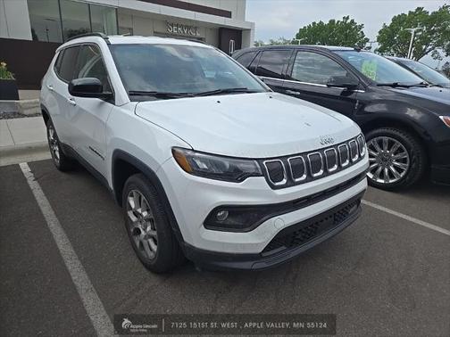 2022 Jeep Compass Latitude Lux