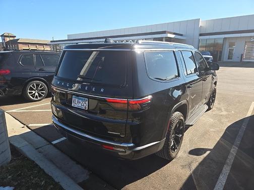 2022 Jeep Wagoneer Series II