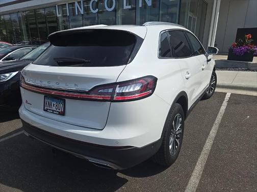 2022 Lincoln Nautilus Reserve