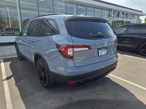 2022 Honda Pilot Black Edition