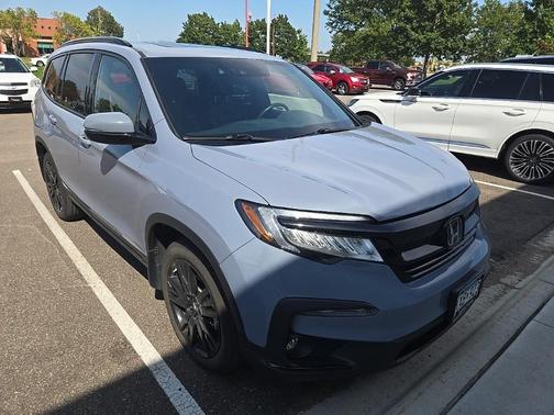 2022 Honda Pilot Black Edition