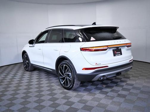2025 Lincoln Corsair Reserve