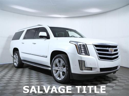 2017 Cadillac Escalade ESV Luxury