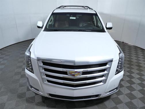 2017 Cadillac Escalade ESV Luxury