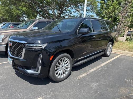 2022 Cadillac Escalade ESV Premium Luxury