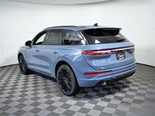 2025 Lincoln Corsair Reserve