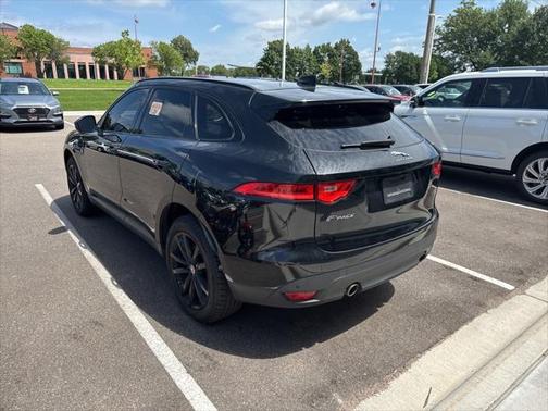 2019 Jaguar F-PACE 30t Prestige