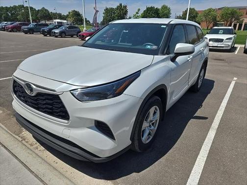 2022 Toyota Highlander L
