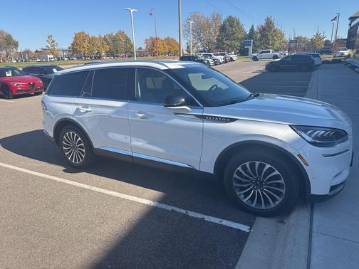 2023 Lincoln Aviator Reserve AWD