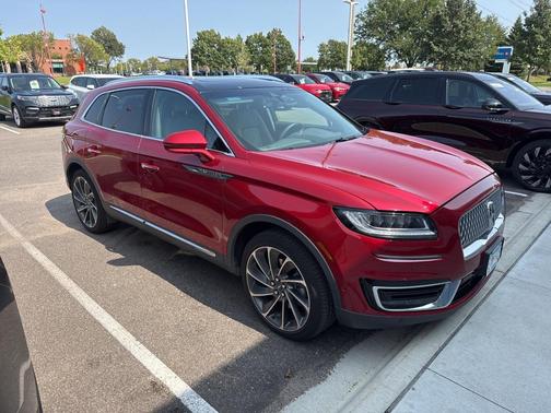 2020 Lincoln Nautilus Reserve