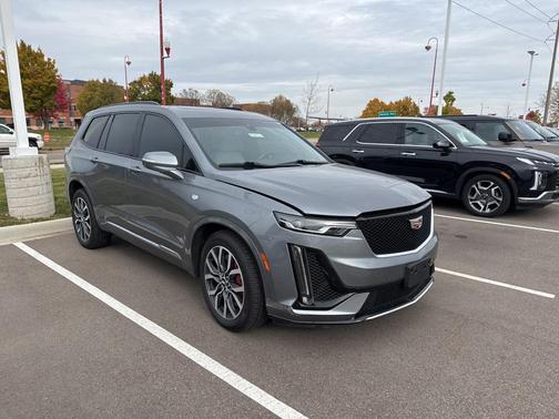 2022 Cadillac XT6 Sport AWD