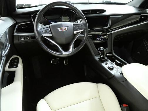 2022 Cadillac XT6 Sport AWD