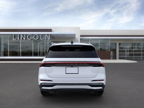 2025 Lincoln Nautilus Reserve