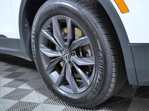2022 Volkswagen Tiguan 2.0T SE 4MOTION