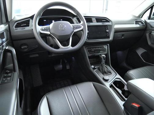 2022 Volkswagen Tiguan 2.0T SE 4MOTION