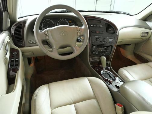 2002 Oldsmobile Aurora 3.5