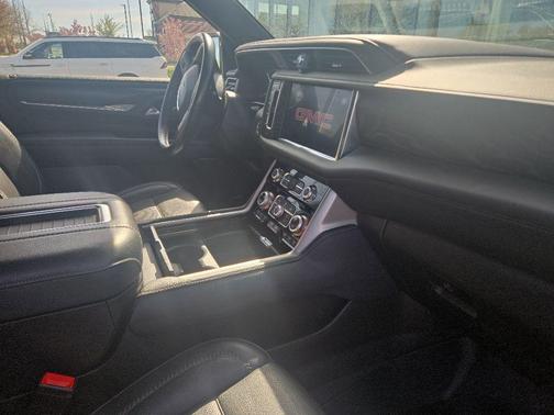 Quartz Metallic 2021 GMC Yukon XL Denali