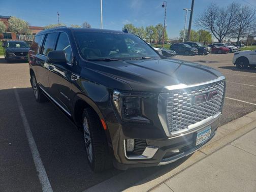 Quartz Metallic 2021 GMC Yukon XL Denali