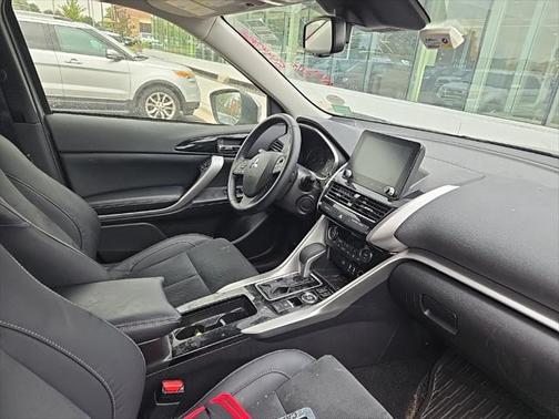 2023 Mitsubishi Eclipse Cross SE