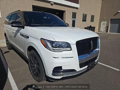 2022 Lincoln Navigator Black Label