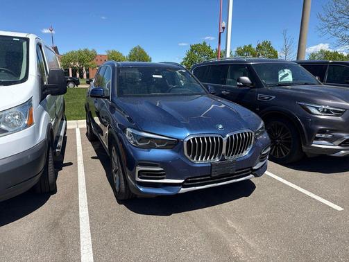 Blue Metallic 2022 BMW X5 xDrive40i