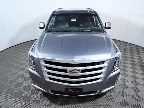2018 Cadillac Escalade ESV Luxury