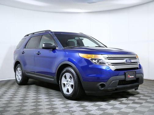 Blue Metallic 2014 Ford Explorer Base