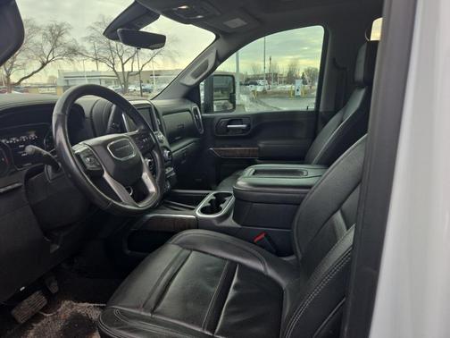 2022 GMC Sierra 2500 Denali