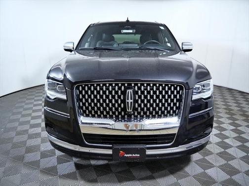 2022 Lincoln Navigator Black Label