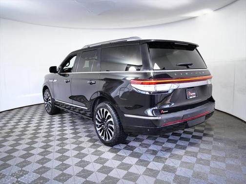 2022 Lincoln Navigator Black Label