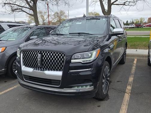 2022 Lincoln Navigator Black Label