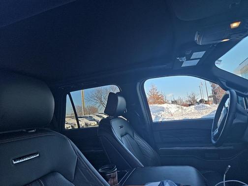 2024 Ford Expedition Platinum