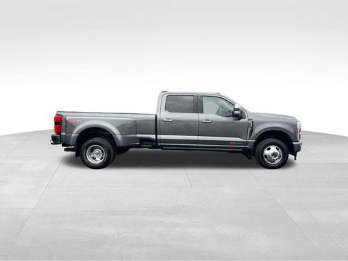 2023 Ford F-350 Platinum