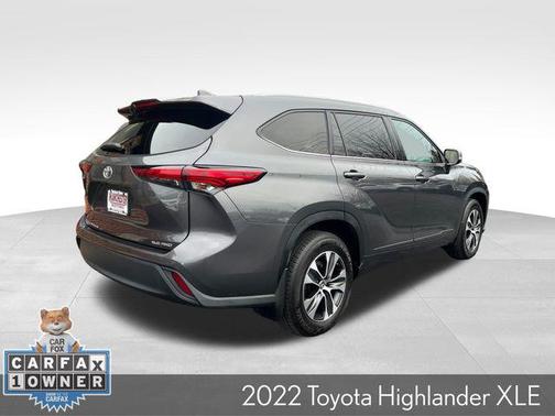 2022 Toyota Highlander XLE