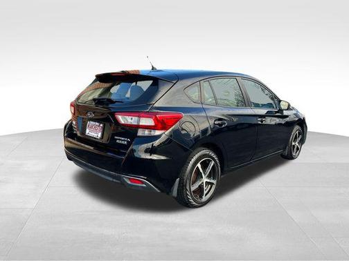 2017 Subaru Impreza 2.0i