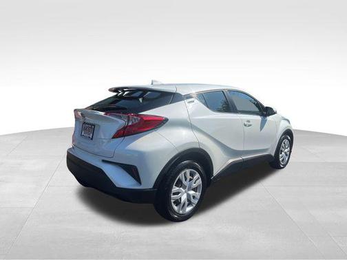 2020 Toyota C-HR LE