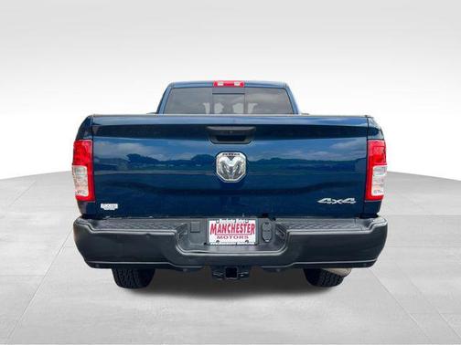 Patriot Blue Pearlcoat 2022 RAM 2500 Tradesman