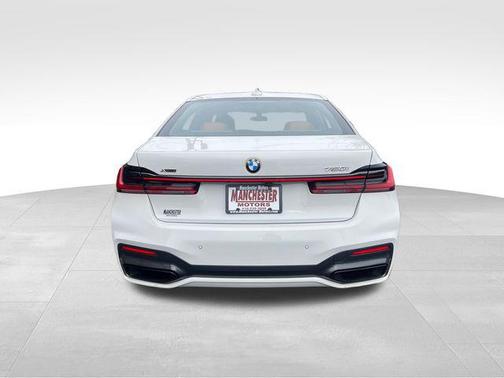 2021 BMW 750 i xDrive