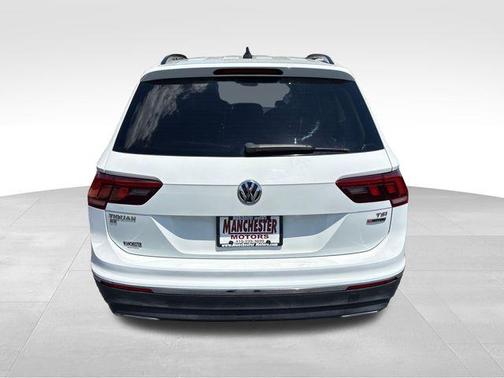 Pure White 2018 Volkswagen Tiguan 2.0T SE 4MOTION