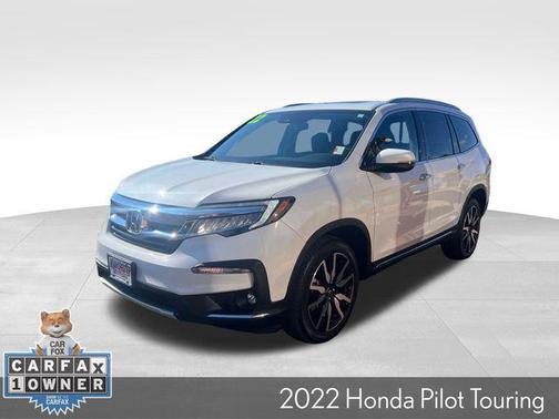 2022 Honda Pilot Touring 8-Passenger