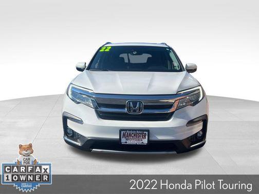 2022 Honda Pilot Touring 8-Passenger