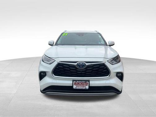 2021 Toyota Highlander Hybrid Platinum