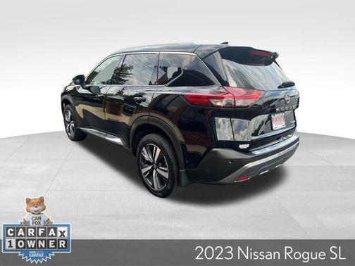 Super Black 2023 Nissan Rogue SL