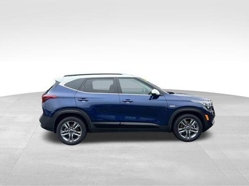 2022 Kia Seltos S