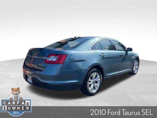 2010 Ford Taurus SEL
